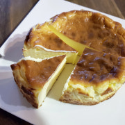 바스크치즈케이크 조각(예약) 메뉴 사진(네이버)