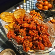 순살 간장양념 치킨 메뉴 사진(네이버)