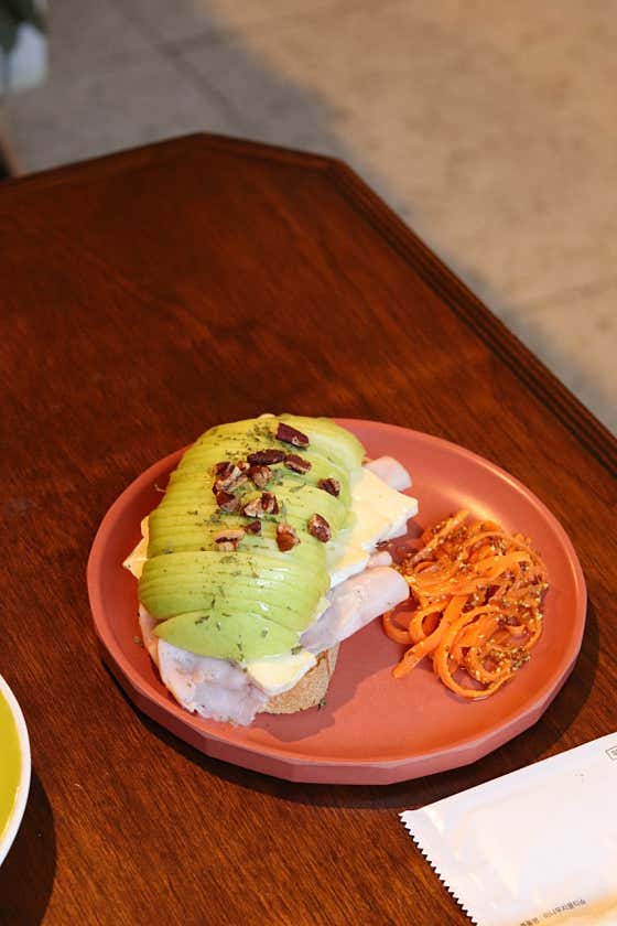 애플 브리 오픈샌드위치 메뉴 사진(네이버)
