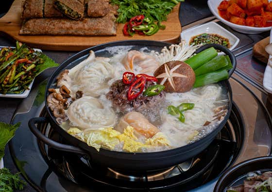만두전골(2~3인용) 메뉴 사진(네이버)