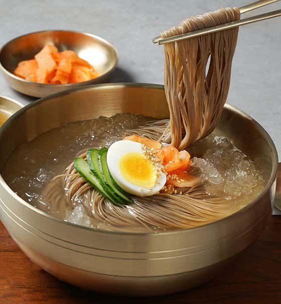 물냉면 메뉴 사진(네이버)