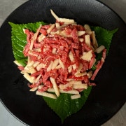 한우 육회 소 메뉴 사진(네이버)