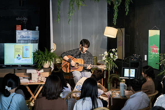필인유어블랭크 · 네이버 지도·플레이스 5