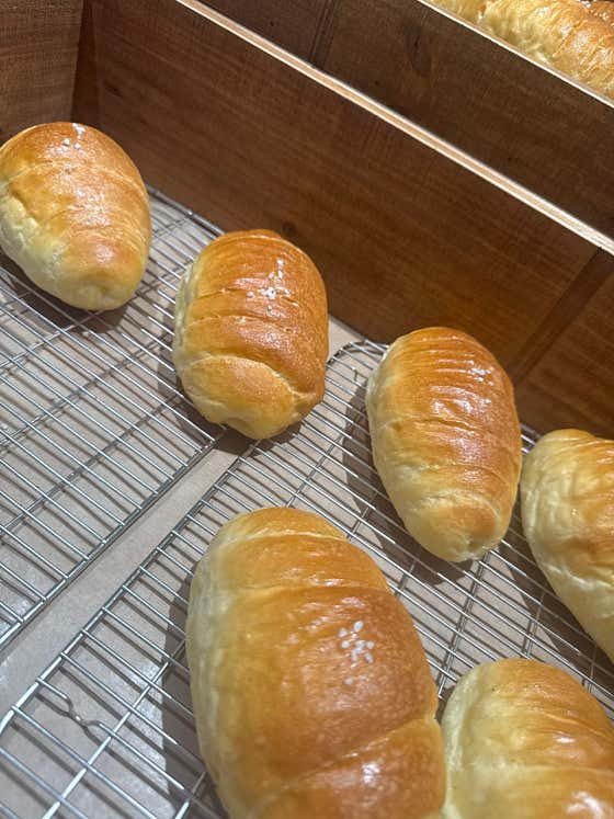 플레인소금빵 메뉴 사진(네이버)