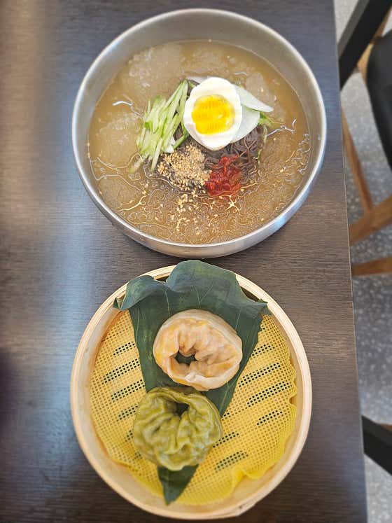 냉면 만두 세트 메뉴 사진(네이버)