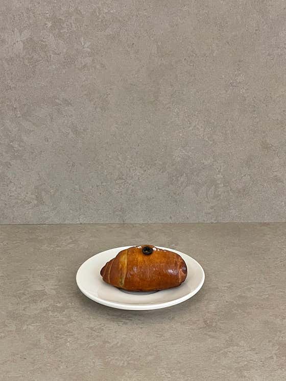 올리브 치즈 소금빵 메뉴 사진(네이버)