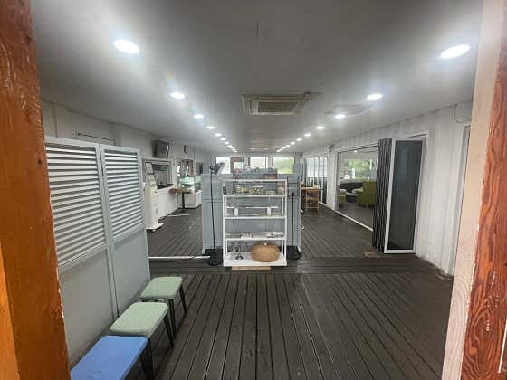 쉬어가는북카페