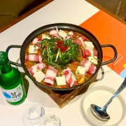 돌아온 우삼겹 된장술밥 메뉴 사진(네이버)