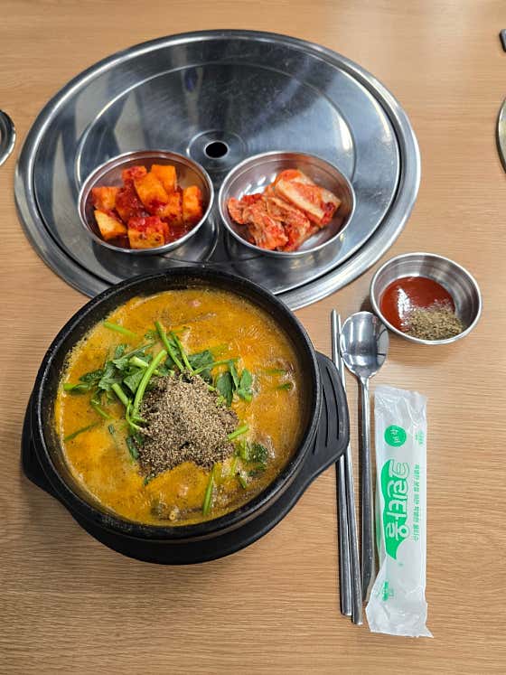 오리탕 뚝배기(공기밥 포함) 메뉴 사진(네이버)