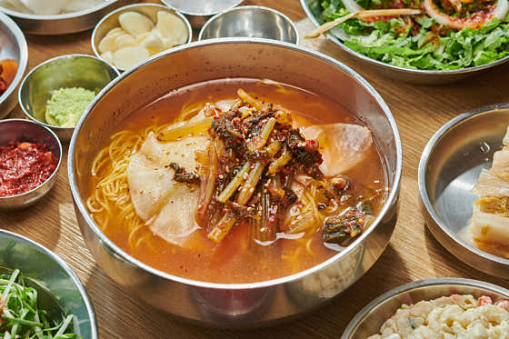 김치말이국수 메뉴 사진(네이버)