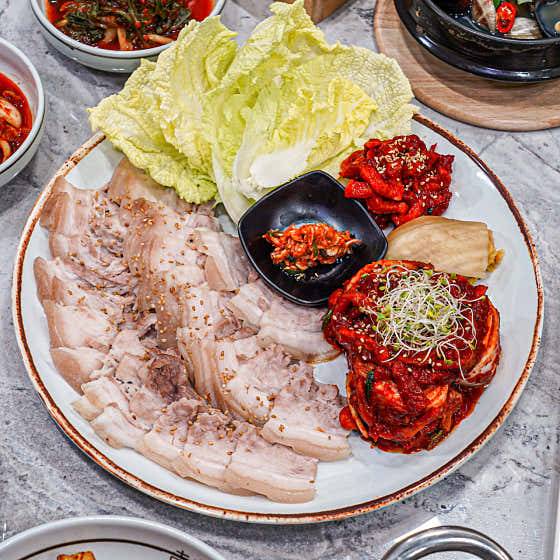 오늘도보쌈칼국수 금호점