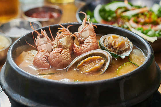 도민상회 특허 해물된장찌개 메뉴 사진(네이버)
