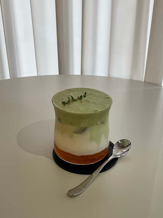 망고 말차라떼 메뉴 사진(네이버)