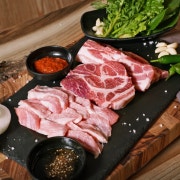 돼지고기 한판 메뉴 사진(네이버)