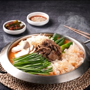 흑염소전골 메뉴 사진(네이버)