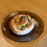 대파치즈 롤 메뉴 사진(네이버)