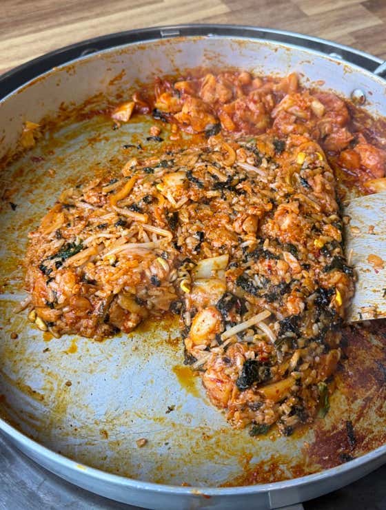날치알 치즈 볶음밥 메뉴 사진(네이버)