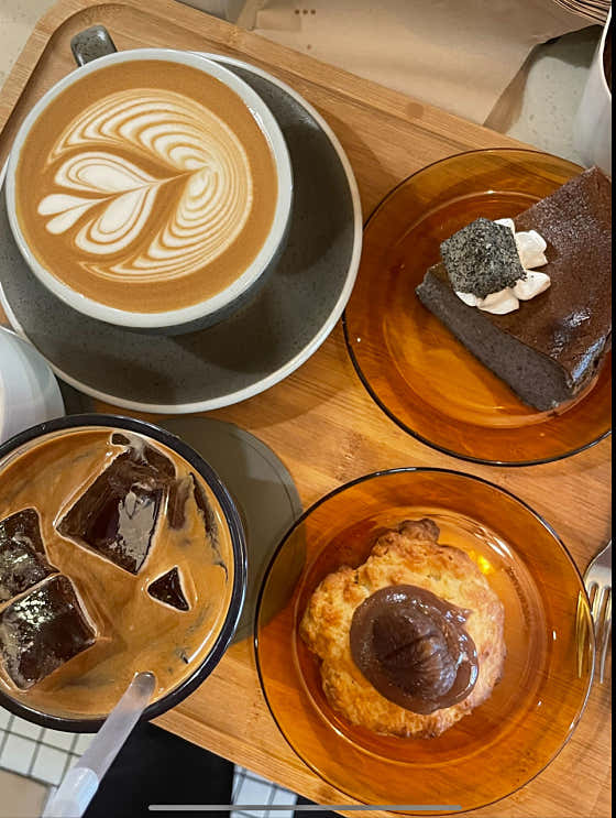 YMMD 와이엠엠디 [호수공원점] · 네이버 지도·플레이스 4