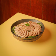 카브리살 수육 메뉴 사진(네이버)