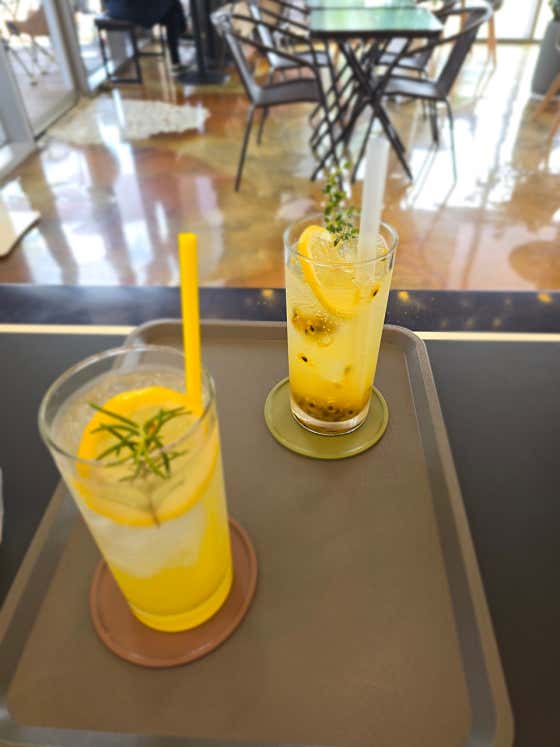 디지온 청사점 Cafe & 굴뚝빵 · 네이버 지도·플레이스 9