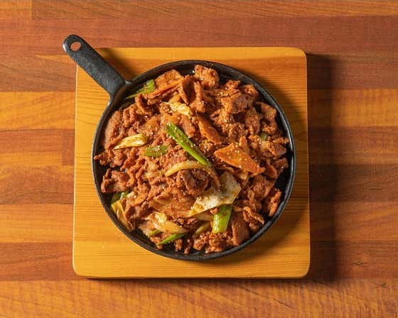 매콤 제육볶음 메뉴 사진(네이버)