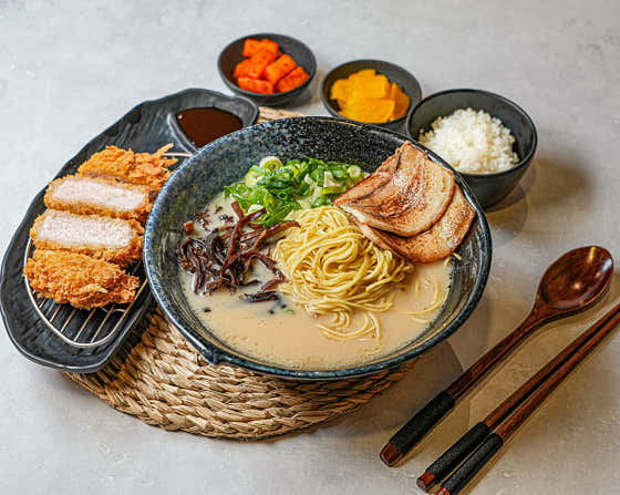 돈코츠라멘세트 메뉴 사진(네이버)