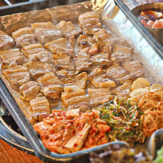 간장삼겹살 동방생고기 본점