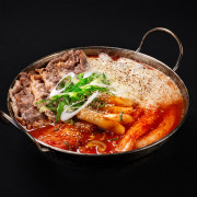 눈꽃치즈차돌국물떡볶이 메뉴 사진(네이버)