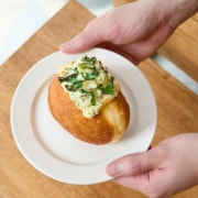 대파크림치즈 수제도넛 메뉴 사진(네이버)