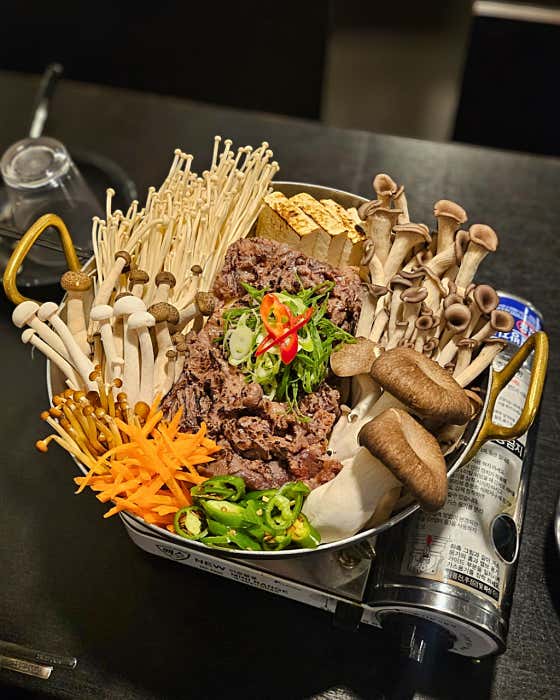 소불고기 버섯전골 메뉴 사진(네이버)
