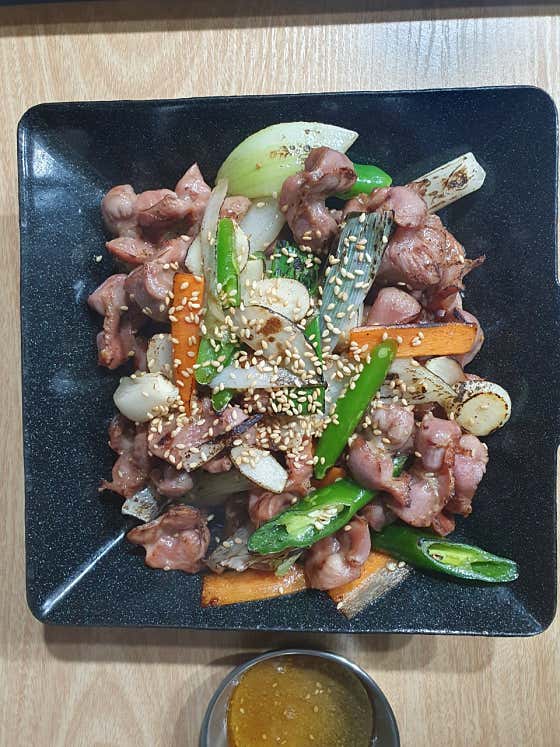 닭똥집볶음 메뉴 사진(네이버)