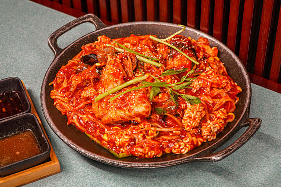 [1급수 녹차콩나물] 정통아구찜 메뉴 사진(네이버)