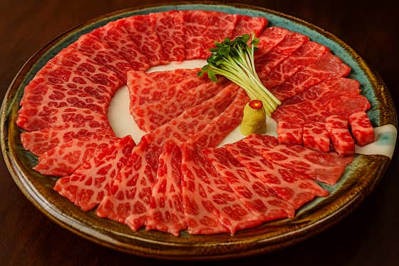 한우 육사시미 프리미엄 300g 메뉴 사진(네이버)