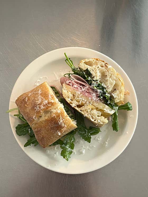 BRIE SANDWICH 메뉴 사진(네이버)