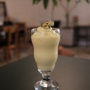 망고요거트 스무디 메뉴 사진(네이버)
