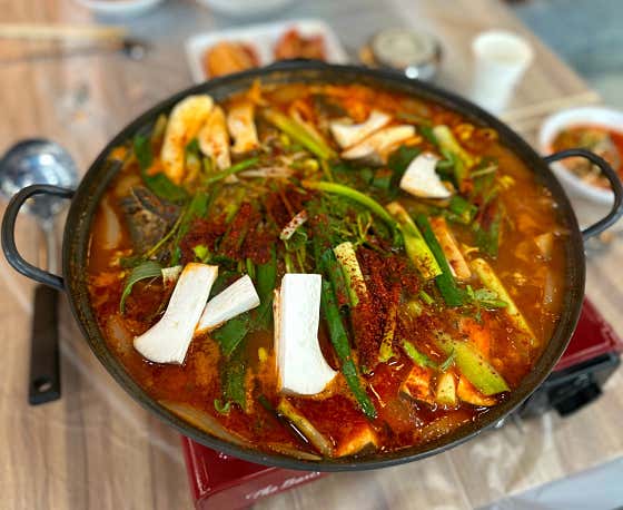 생우럭 통매운탕 or 지리탕(2인) 메뉴 사진(네이버)