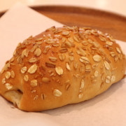 무화과 크림치즈 소금빵 메뉴 사진(네이버)