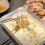 구워먹는 콘&치즈 메뉴 사진(네이버)