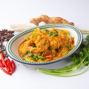 꿍 팟퐁커리(새우, 게살) 메뉴 사진(네이버)