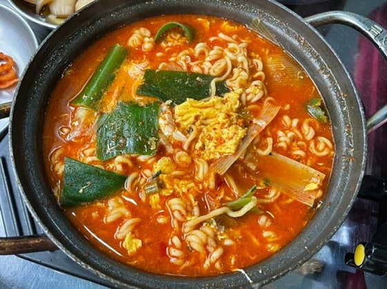정통 곱창라면 메뉴 사진(네이버)