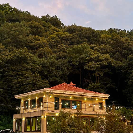 카페모테이