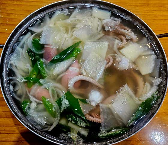 연포탕(산낙지) 메뉴 사진(네이버)