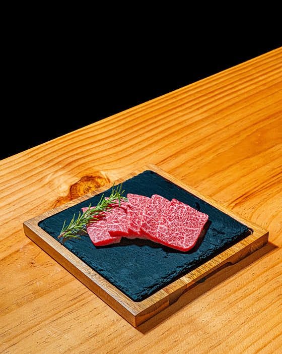 1++ 꽃갈비살(100g) 메뉴 사진(네이버)