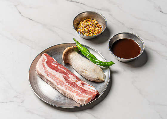 (대박할인) 선진포크 삼겹살 100g 메뉴 사진(네이버)