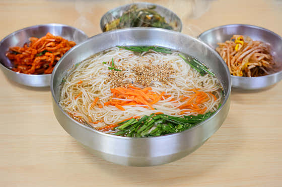 멸치국수 메뉴 사진(네이버)