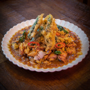 매콤 간장 찜닭 메뉴 사진(네이버)