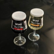WIAG (red/white) 메뉴 사진(네이버)