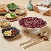 한우뭉티기(중) 메뉴 사진(네이버)
