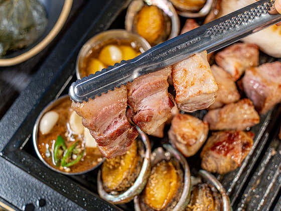 제주 흑돼지 근고기 600g 한판 메뉴 사진(네이버)