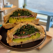 AVOCADO HAM CHEESE 메뉴 사진(네이버)